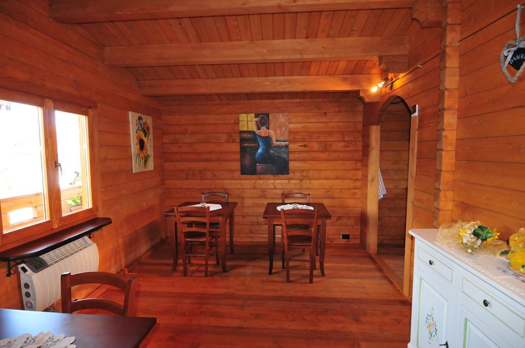 Bed and Breakfast Chalet Dei Parchi à Saracinesco Extérieur photo